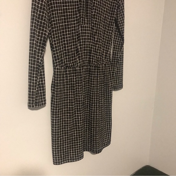Banana Republic Dress Black and White Small. - Picture 12 of 12